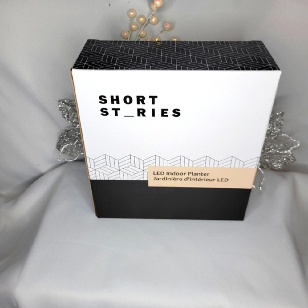 BNIB Short Stories LED indoor planter